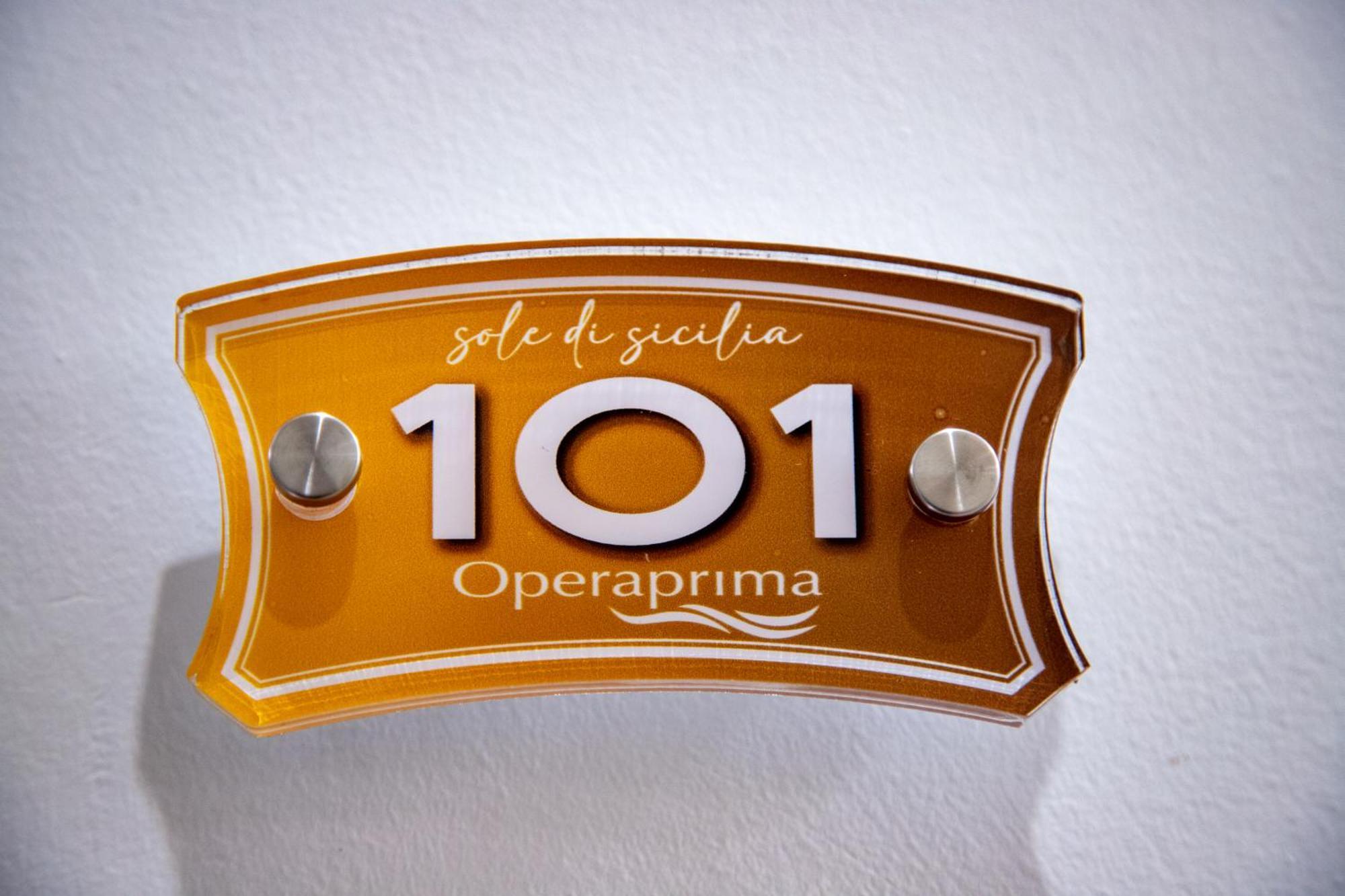Operaprimasuite Messina Luaran gambar